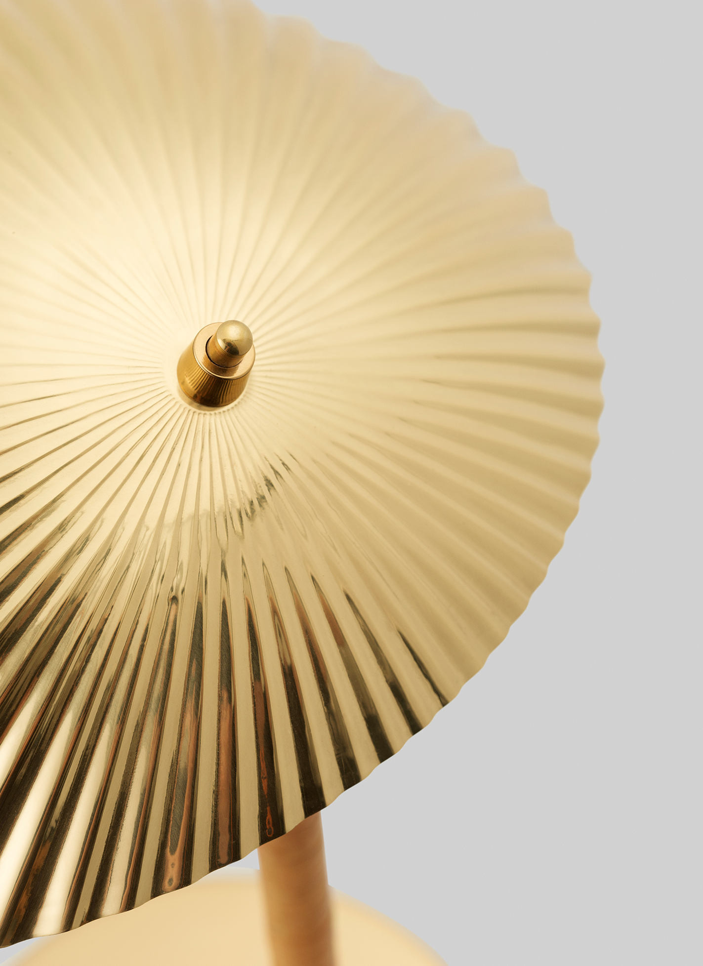 5321 Table Lamp