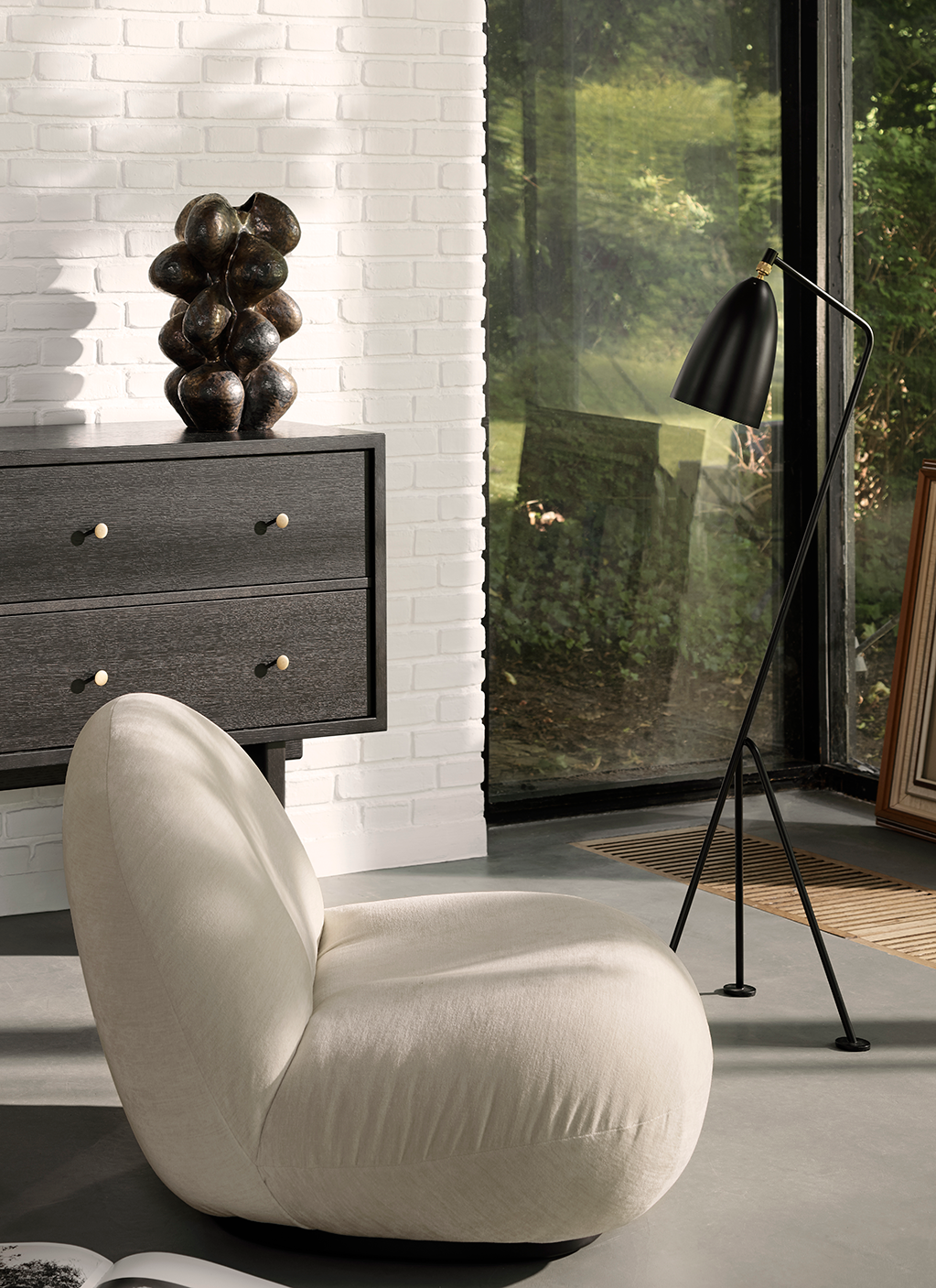 Gräshoppa Floor Lamp