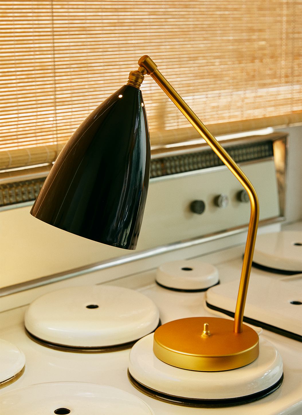 Gräshoppa Table Lamp
