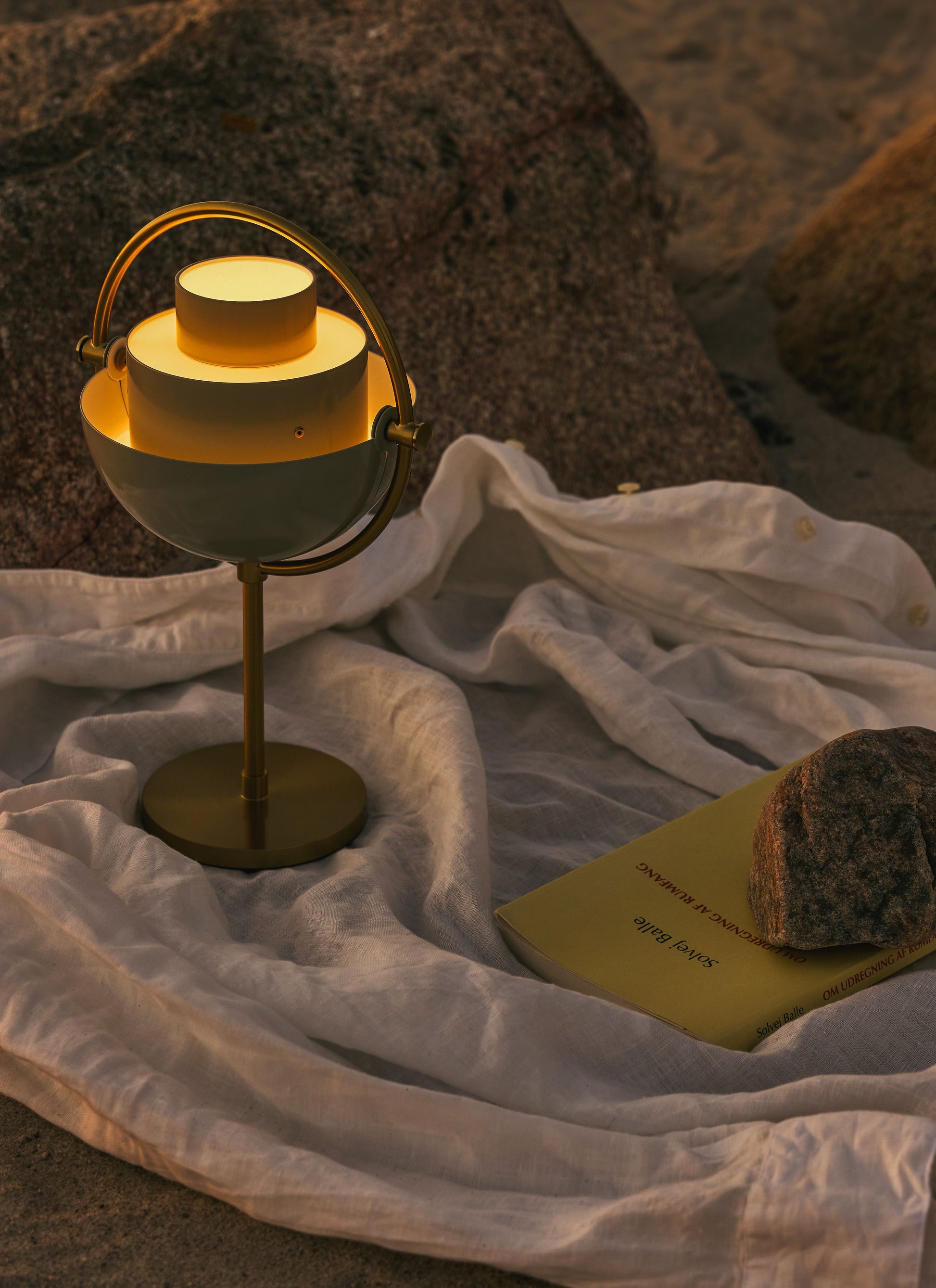 Multi-Lite Portable Lamp