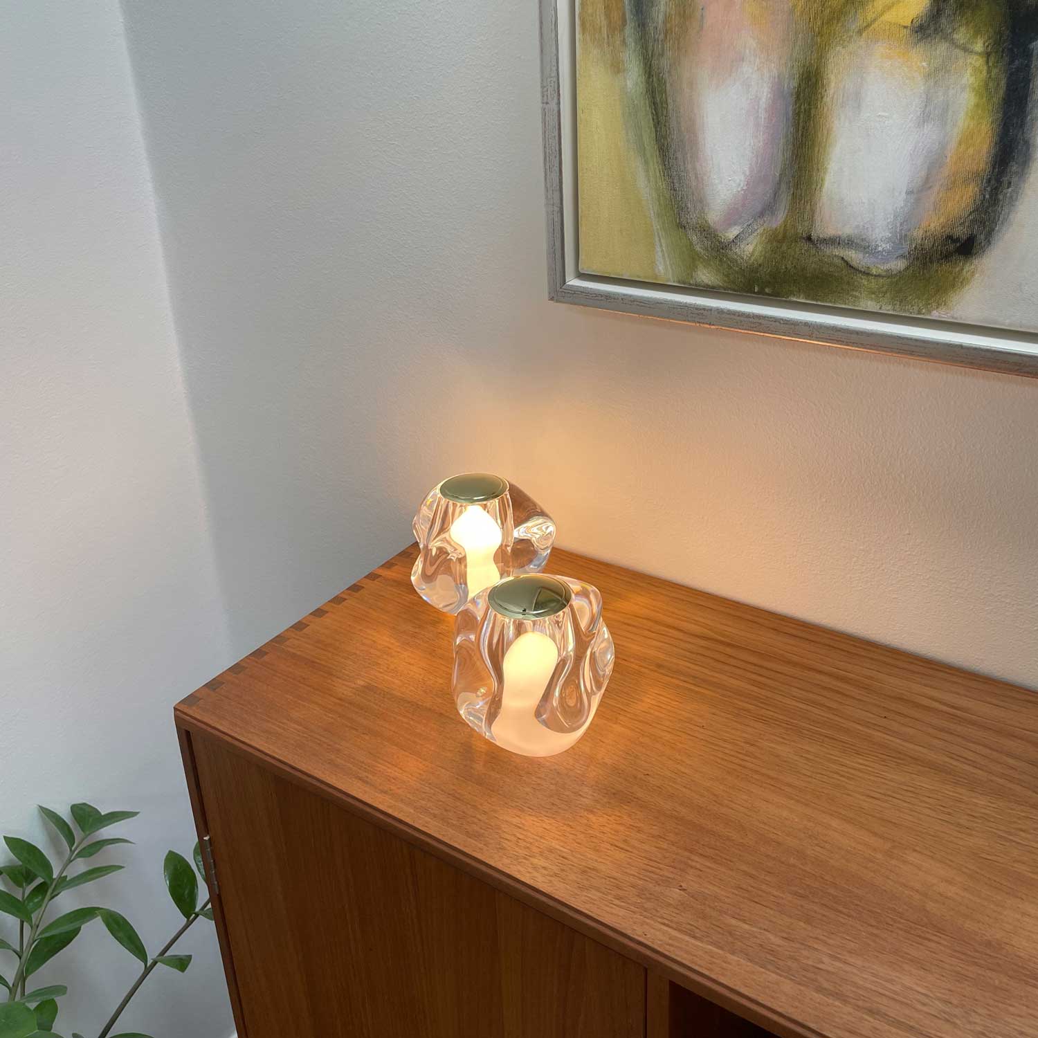 ICE BALL Table