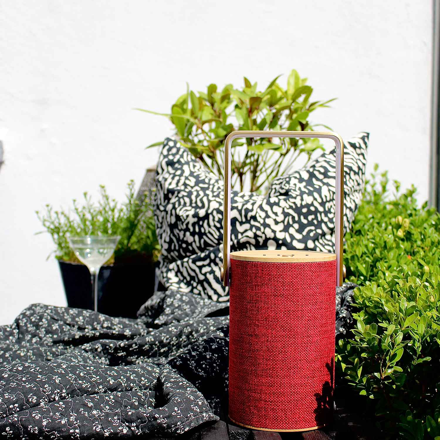 Silo 1 Red Speaker
