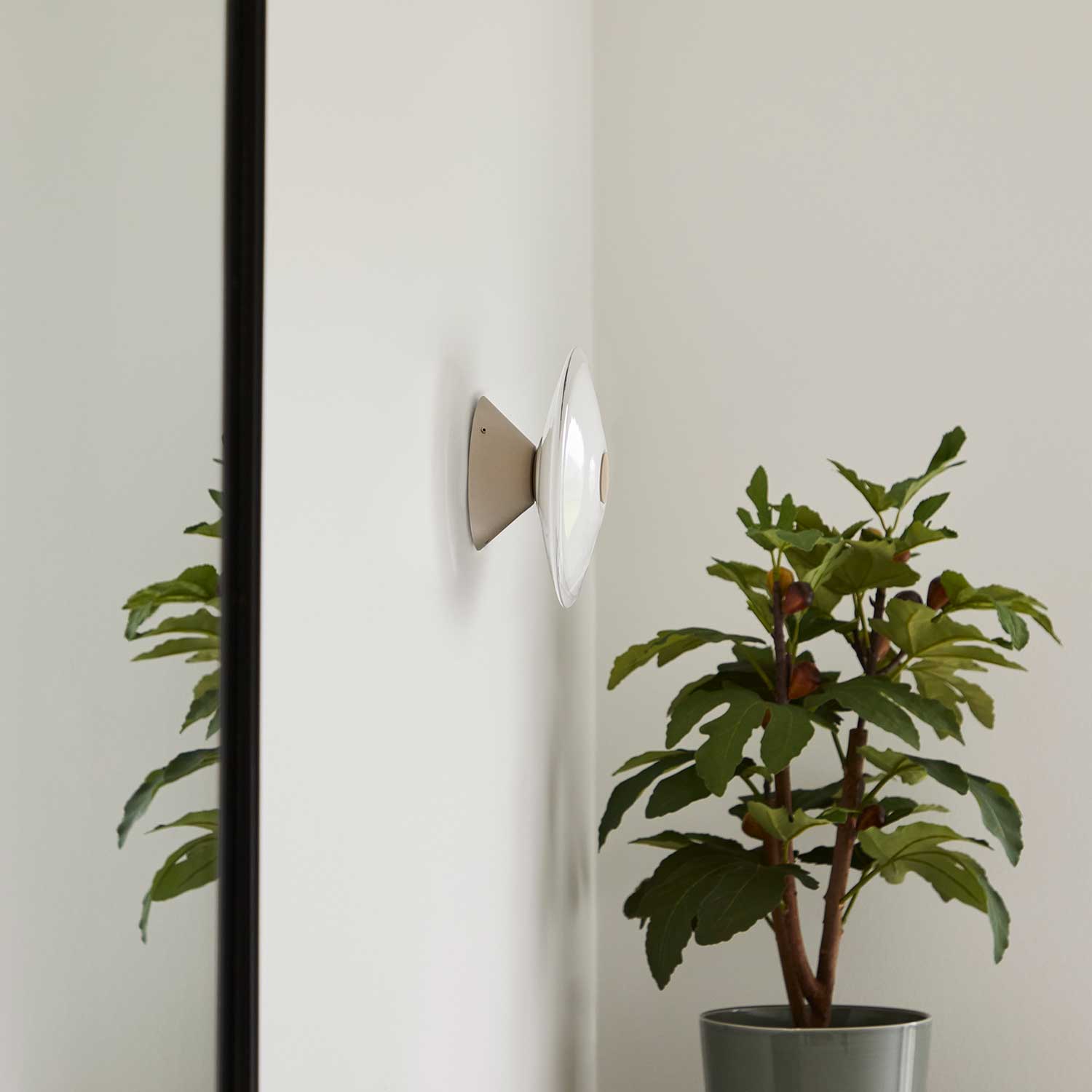 Solene Wall
