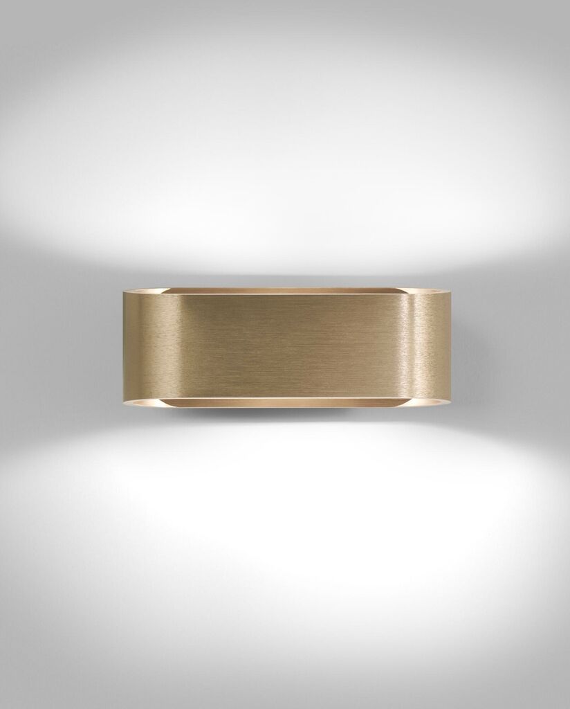 AURA W