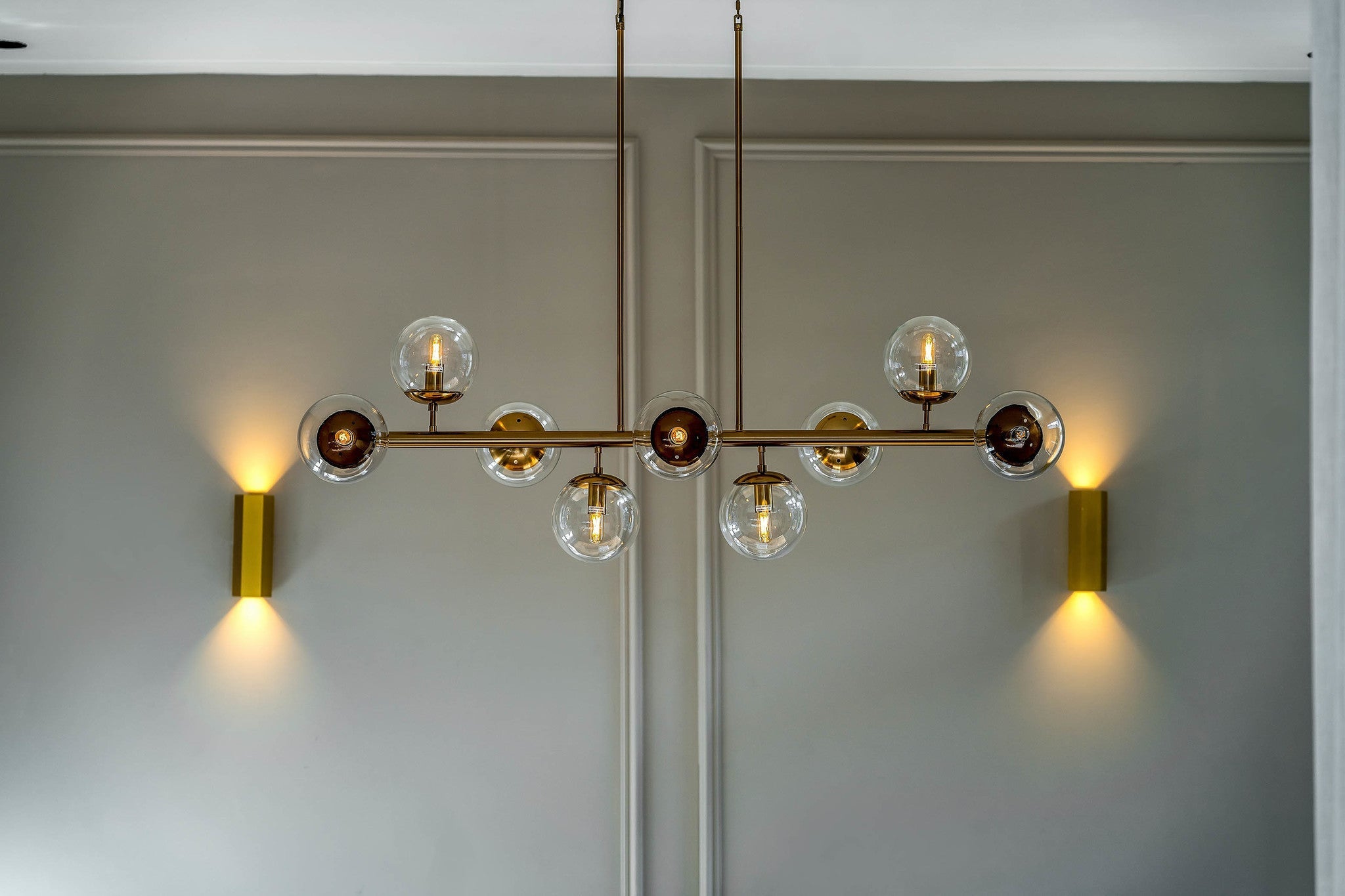CHURCHILL Chandelier