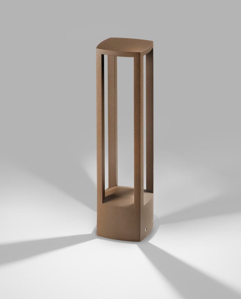 MIRAGE STAND