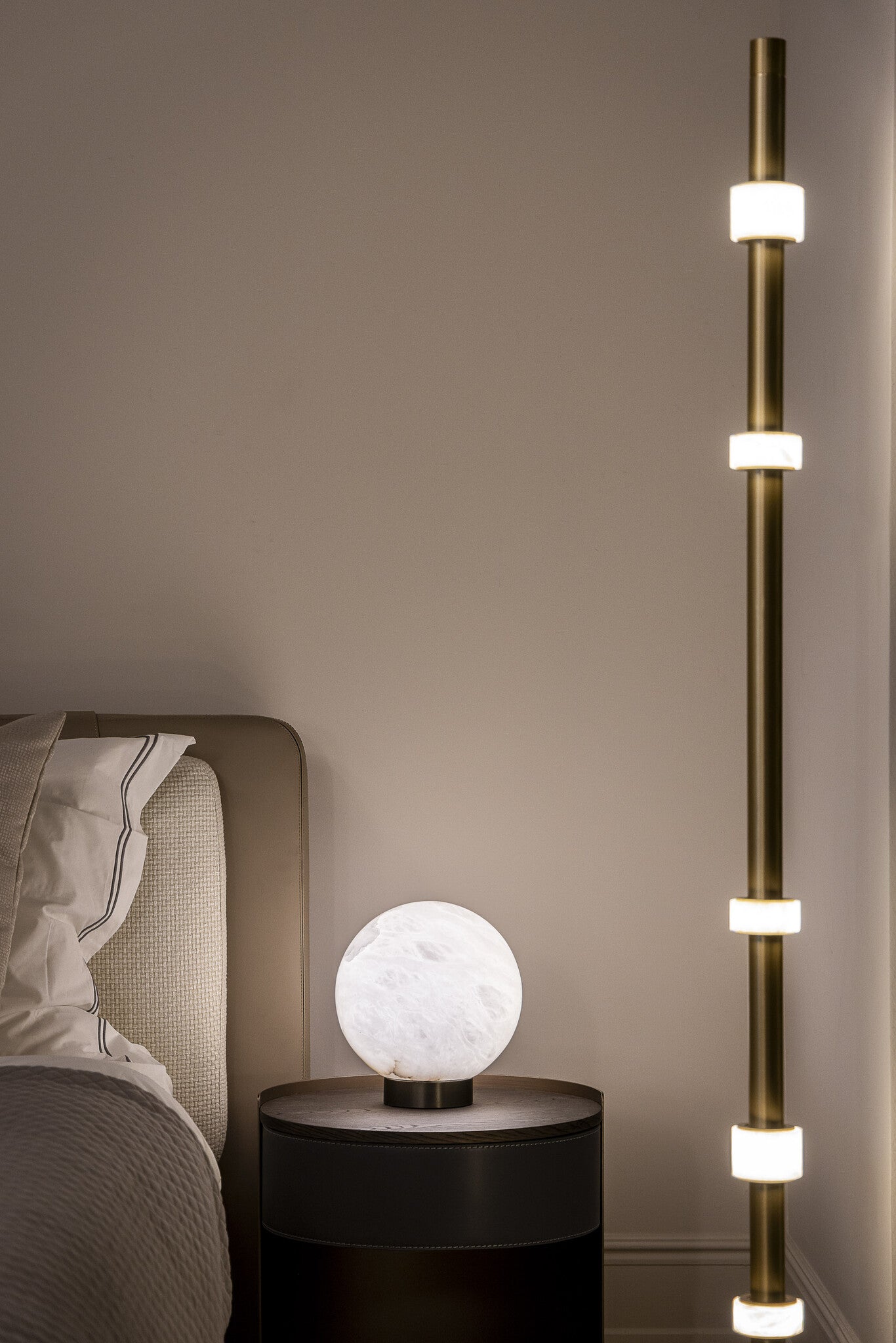 TREVI Table Lamp
